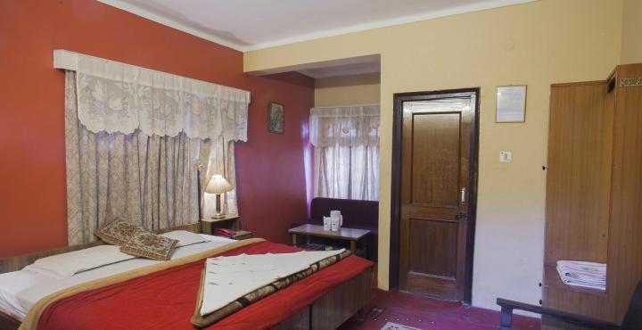 Hotel Ankur Plaza Nainital Kültér fotó