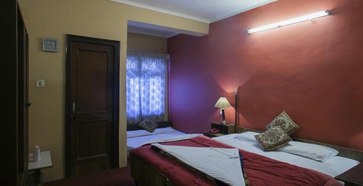 Hotel Ankur Plaza Nainital Kültér fotó