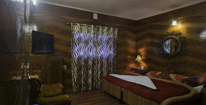 Hotel Ankur Plaza Nainital Kültér fotó