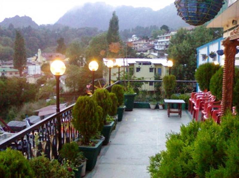 Hotel Ankur Plaza Nainital Kültér fotó